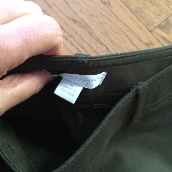 Women’s dark khaki green pants size 10 - Picture 3 of 5